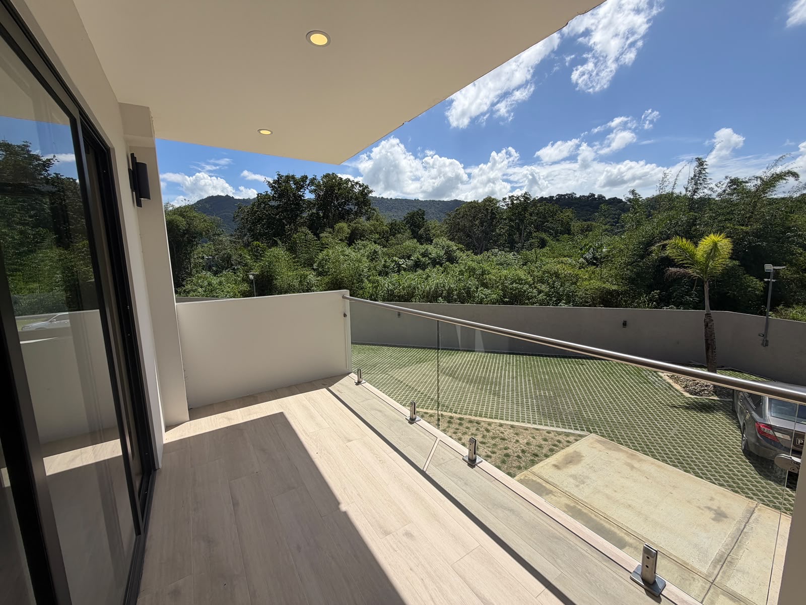 Balcony view over the Santa Cruz hills at Novaura Park